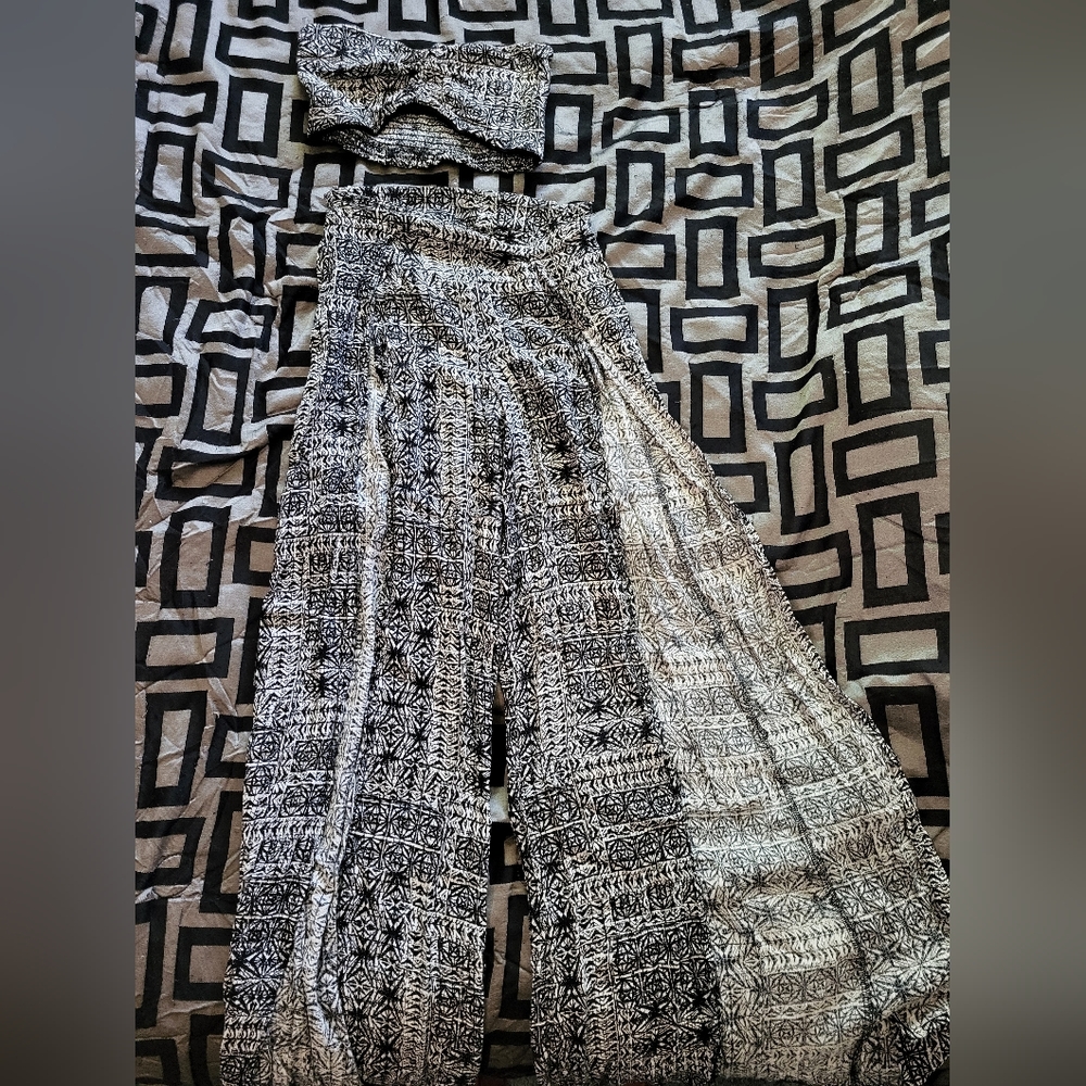 Two piece set